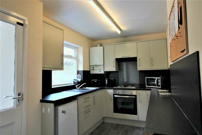 5 Bedroom Private Hall To Rent In Friar Street, Lancaster, LA1