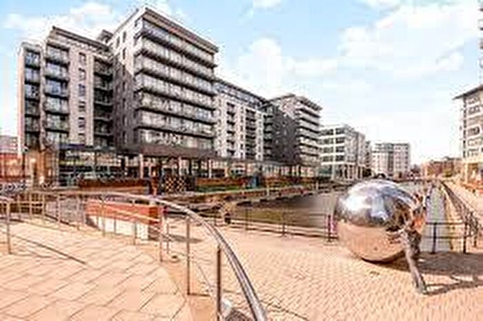 2 Bedroom Apartment To Rent In Chadwick Street, Hunslet, Leeds, LS10