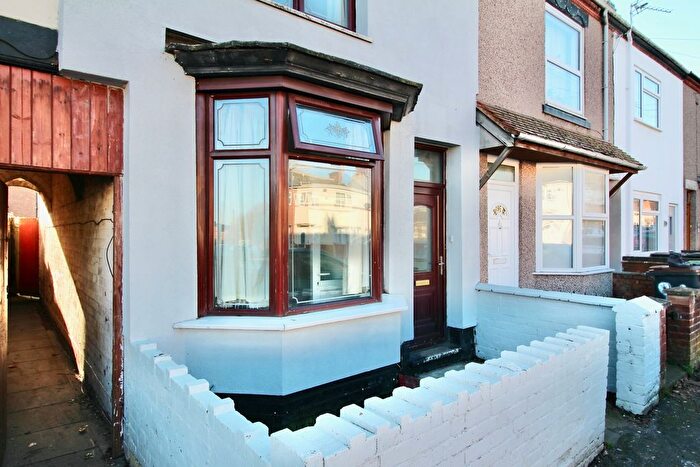 1 Bedroom Flat To Rent In Tomkinson Road, Nuneaton, CV10