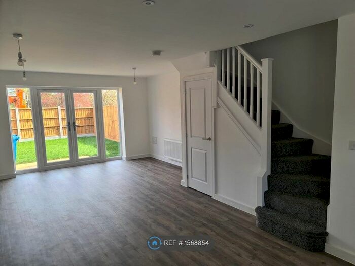 3 Bedroom Terraced House To Rent In Saxelbye Avenue, Derby, DE1