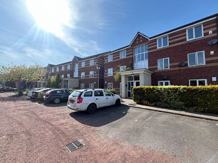 2 Bedroom Flat To Rent In Blackburn Street, Trinity Riverside, Salford, M3