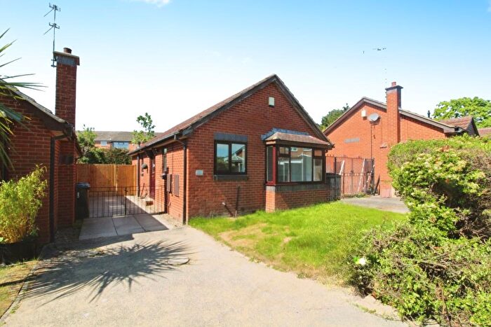 2 Bedroom Bungalow To Rent In Birchfields Court, Leeds, West Yorkshire, LS14