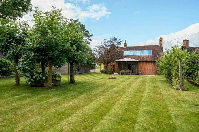 4 Bedroom Cottage To Rent In The Green, Marsh Baldon, OX44