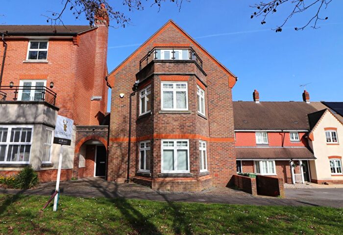 5 Bedroom Detached House For Sale In Jarvis Fields, Bursledon, SO31