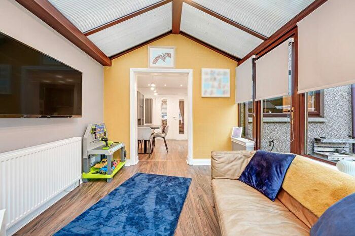 3 Bedroom Semi-Detached House For Sale In Woodmill, Kilwinning, KA13