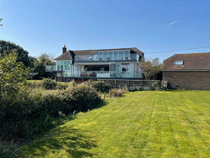 4 Bedroom House To Rent In Normandy Lane, Lymington, SO41