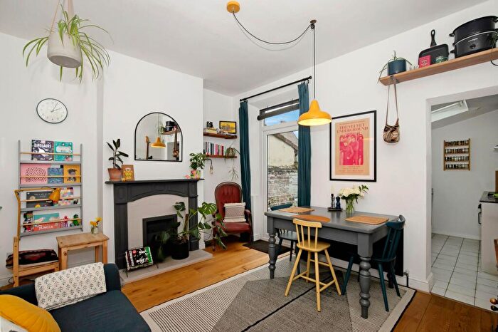 2 Bedroom Terraced House For Sale In Hedwick Street, Bristol, BS5