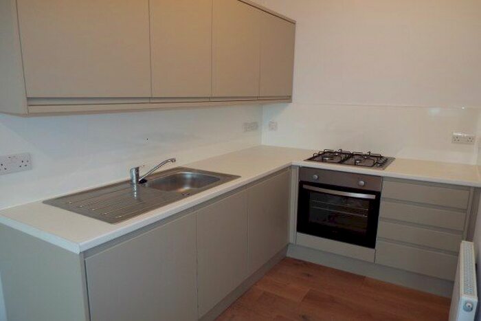 1 Bedroom Flat To Rent In East Street, Tonbridge, TN9