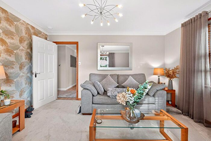 2 Bedroom Property For Sale In Watson Green, Livingston, EH54
