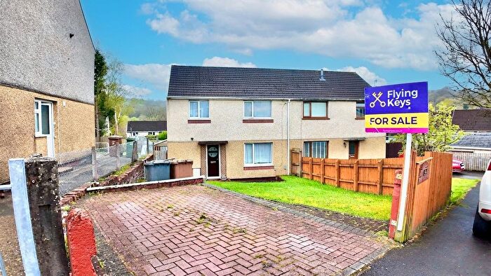 3 Bedroom Semi-Detached House For Sale In Overdene, Pontllanfraith, NP12