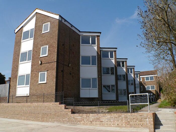 Flat To Rent In Allfrey Plat, Lower Street, Pulborough, RH20