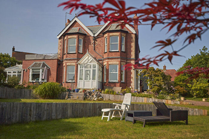 5 Bedroom Detached House For Sale In Station Road, Exton, EX3