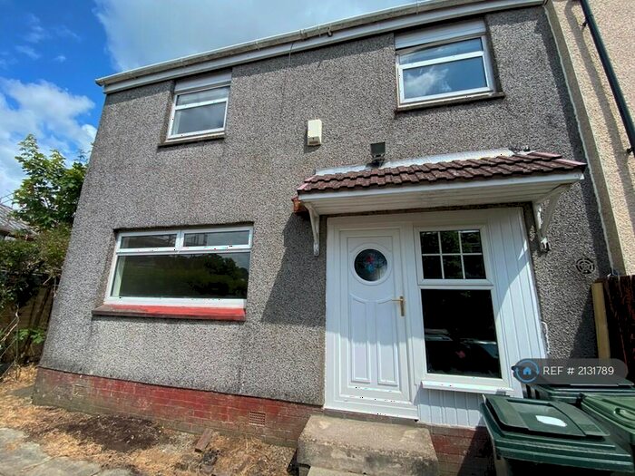 2 Bedroom End Of Terrace House To Rent In Rankin Court, Kilmarnock, KA3