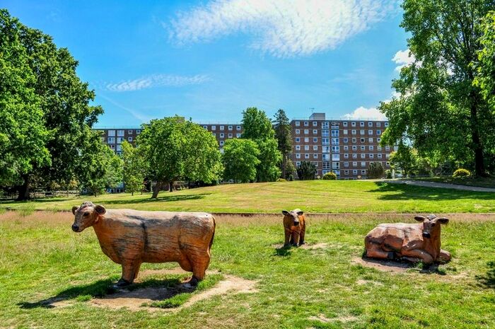 2 Bedroom Flat To Rent In Milton Mount, Crawley, RH10