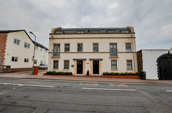 1 Bedroom Flat To Rent In Edde Cross Street, Ross-On-Wye HR9