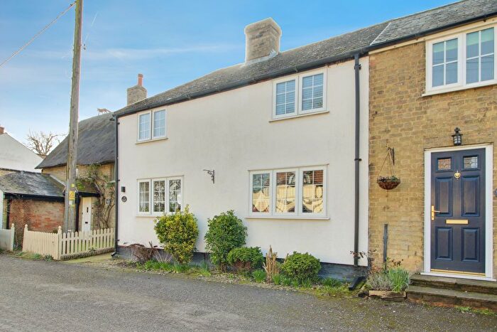 3 Bedroom End Terrace House For Sale In Caxton End, Eltisley Village, St. Neots, PE19