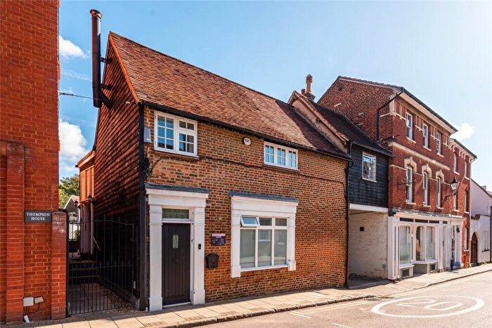 4 Bedroom Link Detached House For Sale In Tilehouse Street, Hitchin, Hertfordshire, SG5