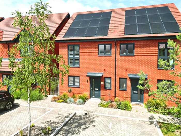 2 Bedroom Semi Detached House For Sale In Dentons Walk, Crowthorne, Berkshire, RG45