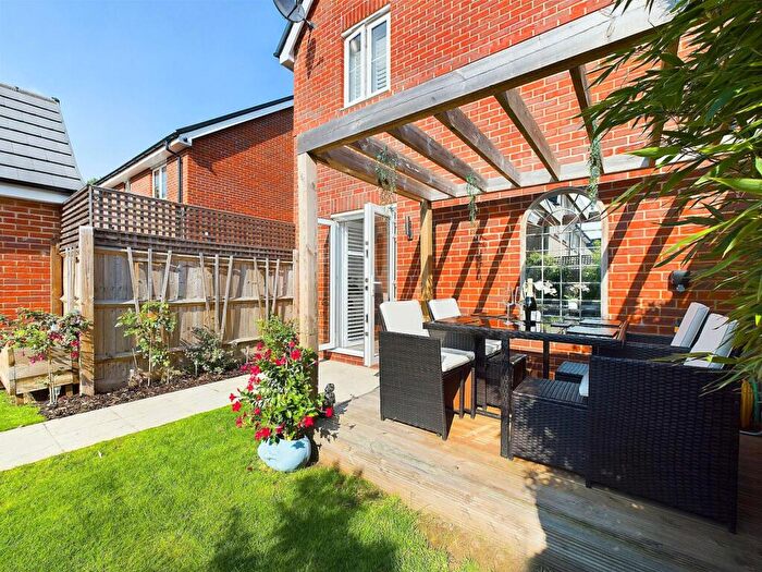 3 Bedroom Detached House For Sale In Harrow Road, Longwick - Stunning Three Bedroom Modern Home, HP27