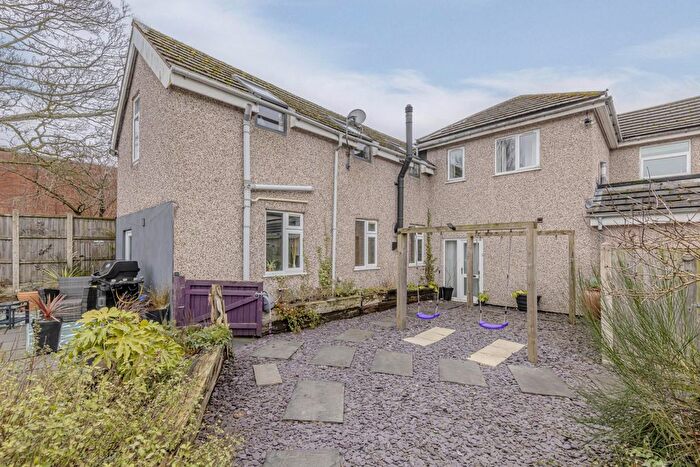 2 Bedroom Semi Detached House For Sale In Trentham Road, Stoke On Trent, ST3