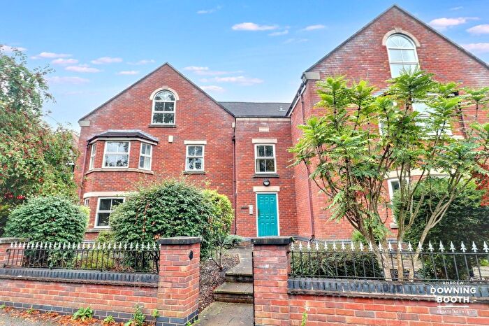 1 Bedroom Flat For Sale In Festival Court, Walsall Road, Lichfield, WS13
