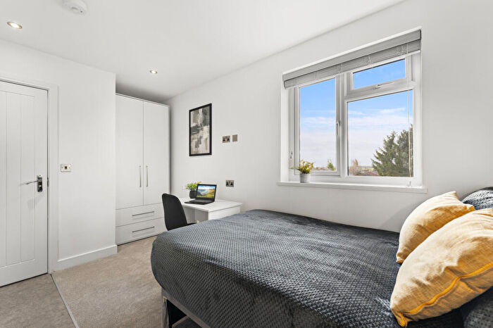 1 Bedroom End Of Terrace House To Rent In Room, Lynncroft, NG16