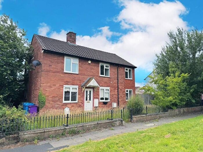 3 Bedroom Town House For Sale In Halcombe Road, West Derby, Liverpool, L12