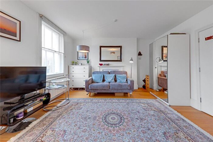 Flat For Sale In Gloucester Place, Marylebone, London, NW1