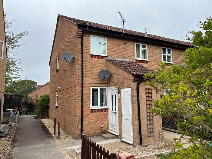 1 Bedroom Ground Maisonette For Sale In Rosewood Gardens, SO40