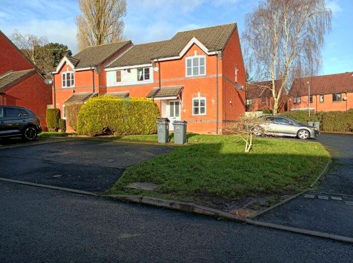 2 Bedroom Semi-Detached House To Rent In Forsythia Close, Northfield, Birmingham B31