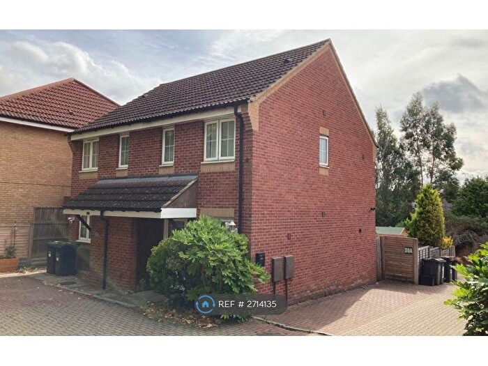 1 Bedroom Flat To Rent In Wensleydale, Luton, LU2