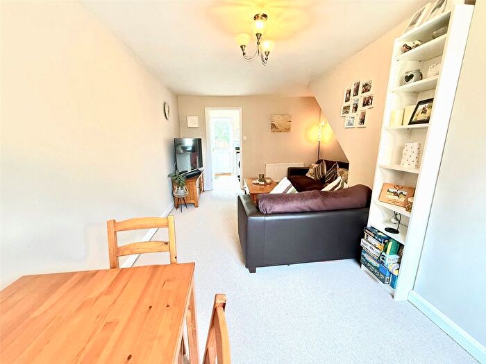 2 Bedroom End Of Terrace House For Sale In Chaffinch Avenue, Frome, Somerset, BA11
