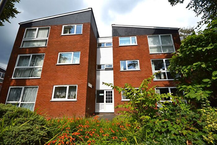 1 Bedroom Flat To Rent In Cranbourne Court, Cranbourne Road, Heaton Moor, SK4