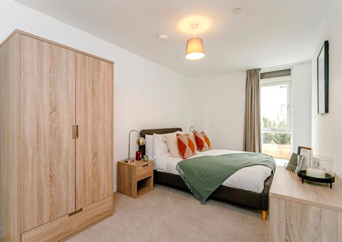 2 Bedroom Apartment To Rent In Allegro, Exchange Square, The Priory Queensway, Birmingham, West Midlands, B4