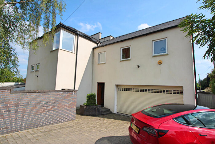 4 Bedroom Semi-Detached House For Sale In Firs Road, Over Hulton, BL5