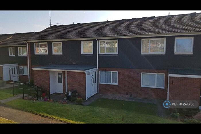 1 Bedroom Maisonette To Rent In Crane Close, Warwick, CV34