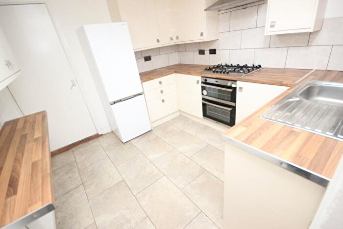 5 Bedroom Terraced House To Rent In Blantyre Road, L15