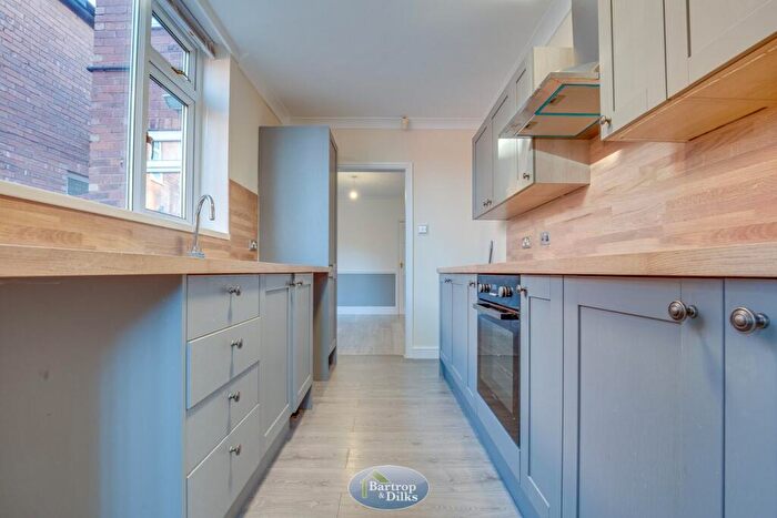 2 Bedroom Semi-Detached House For Sale In Gateford Road, Worksop, S81