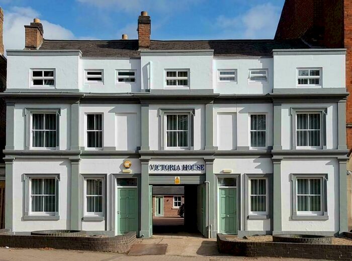 6 Bedroom Semi-Detached House To Rent In London Road, Leicester, LE2