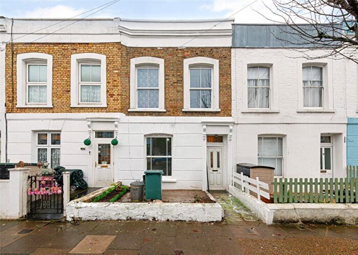4 Bedroom Terraced House To Rent In Whewell Road, Islington, London, N19