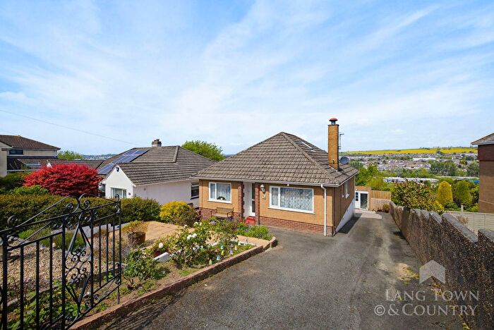 3 Bedroom Bungalow For Sale In Merafield Road, Plympton, Plymouth, PL7