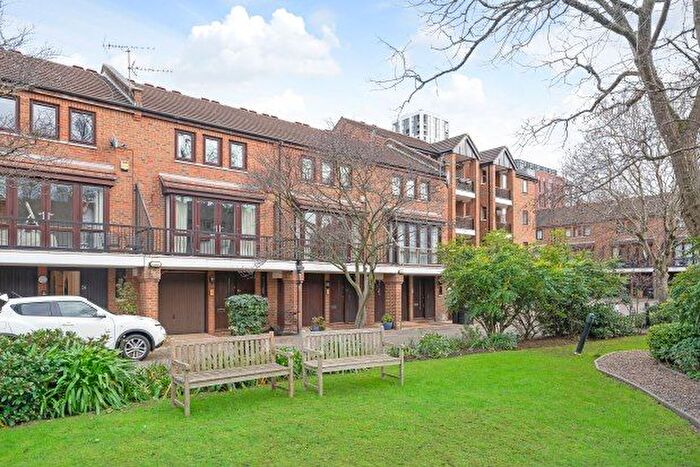 3 Bedroom Property To Rent In Cheryls Close, London, SW6