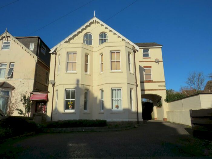 2 Bedroom Flat To Rent In Hanover Road, Weymouth, DT4