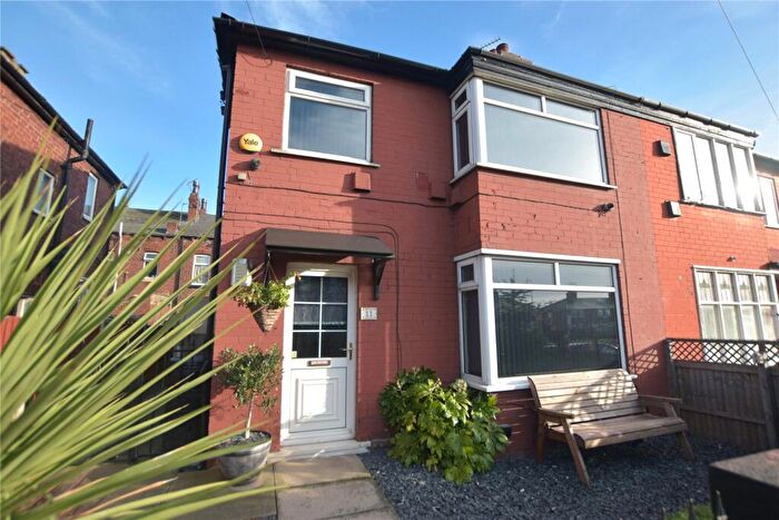 3 Bedroom Semi Detached House For Sale In Ivy Street, Leeds, West Yorkshire, LS9
