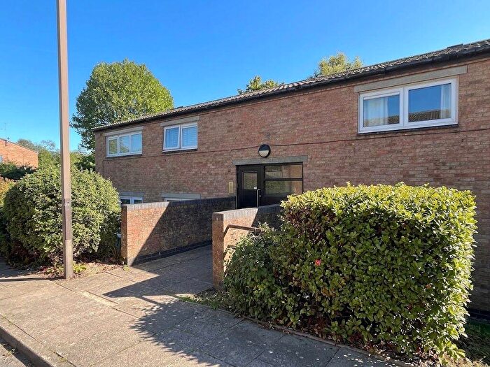 1 Bedroom Apartment For Sale In Dalvina Place, Milton Keynes, MK12