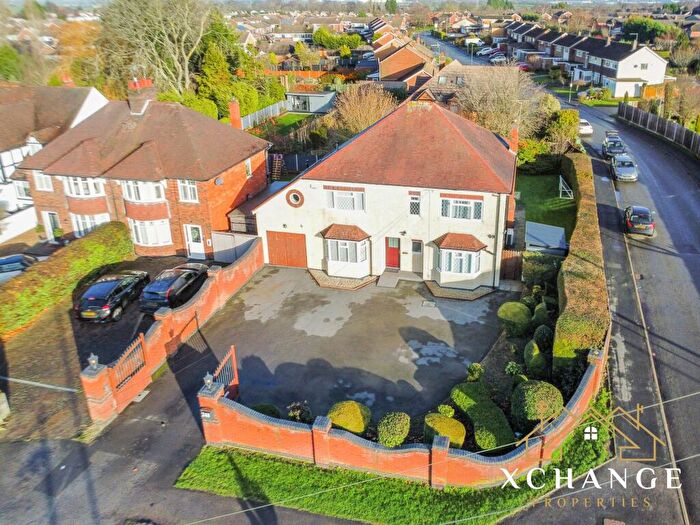 4 Bedroom Detached House For Sale In Lutterworth Road, Nuneaton, CV11
