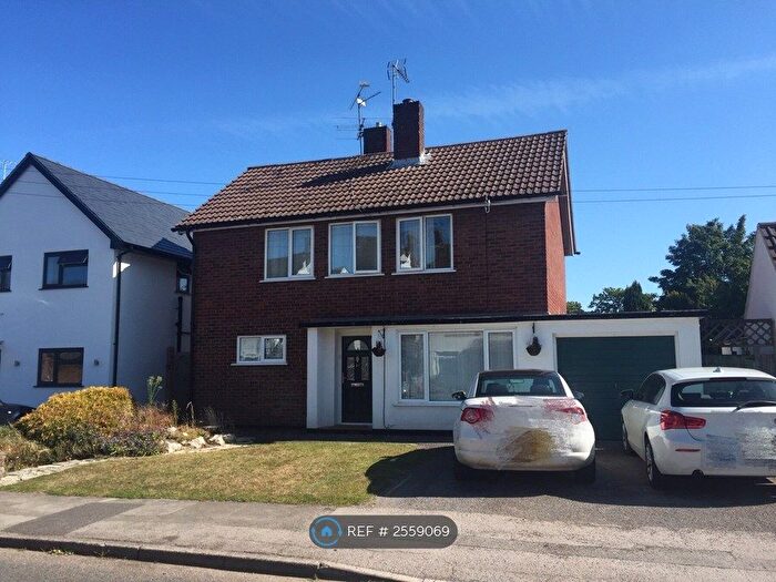 4 Bedroom Detached House To Rent In Kenton Road, Reading, RG6