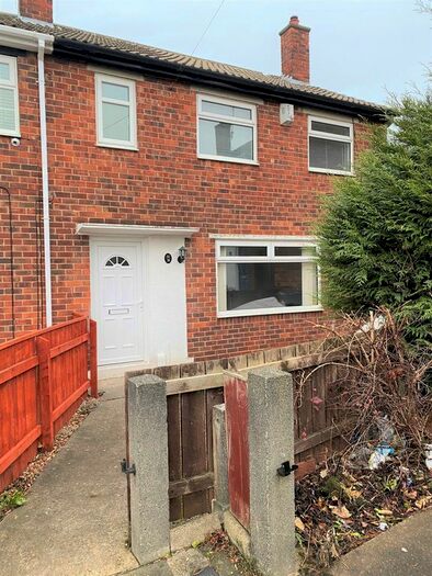 3 Bedroom End Of Terrace House To Rent In Nightingale Road, Middlesbrough TS6