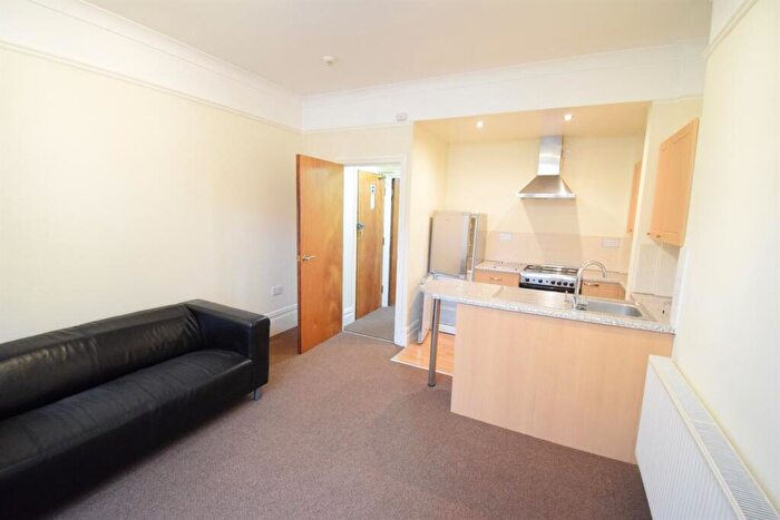 1 Bedroom Flat To Rent In Ryder Street, Cardiff, CF11