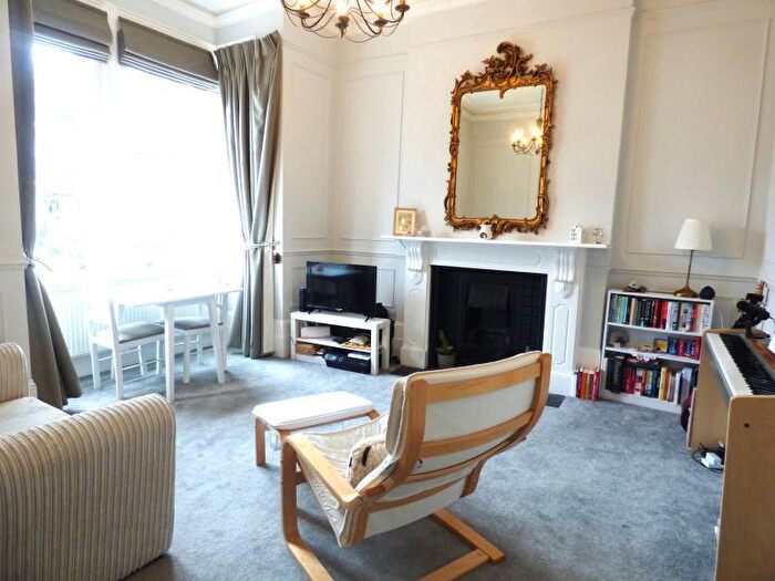 1 Bedroom Apartment To Rent In Rosendale Road, SE21